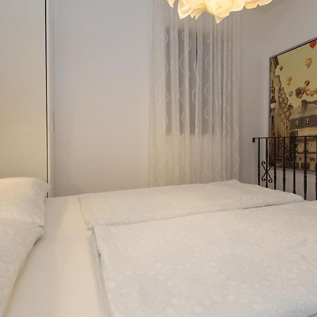 Istria Sea Side Apartment 210 & 209 Лабин Екстериор снимка
