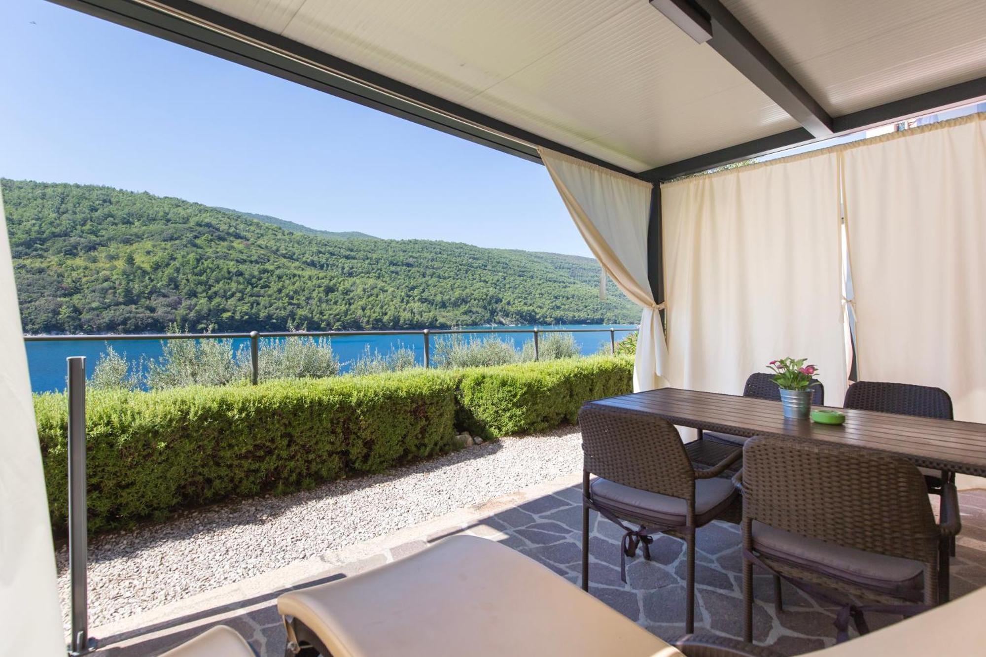 Istria Sea Side Apartment 210 & 209 Лабин Екстериор снимка