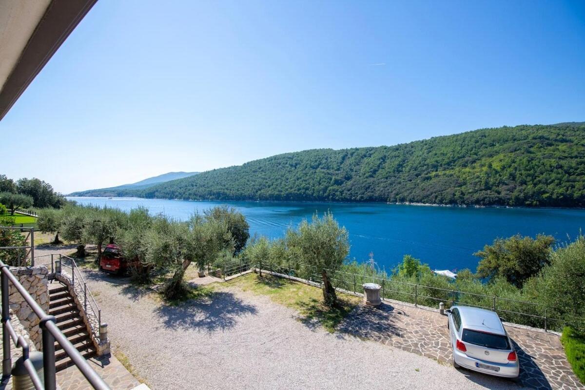 Istria Sea Side Apartment 210 & 209 Лабин Стая снимка