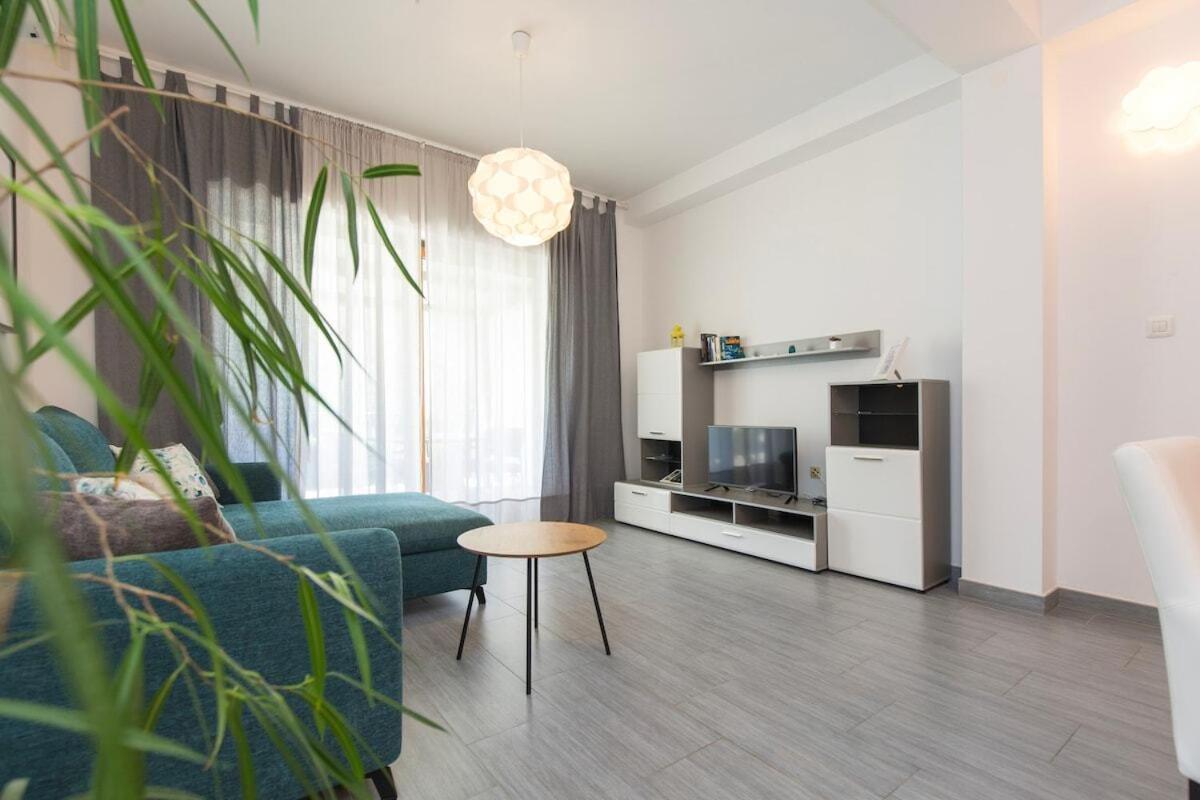 Istria Sea Side Apartment 210 & 209 Лабин Стая снимка