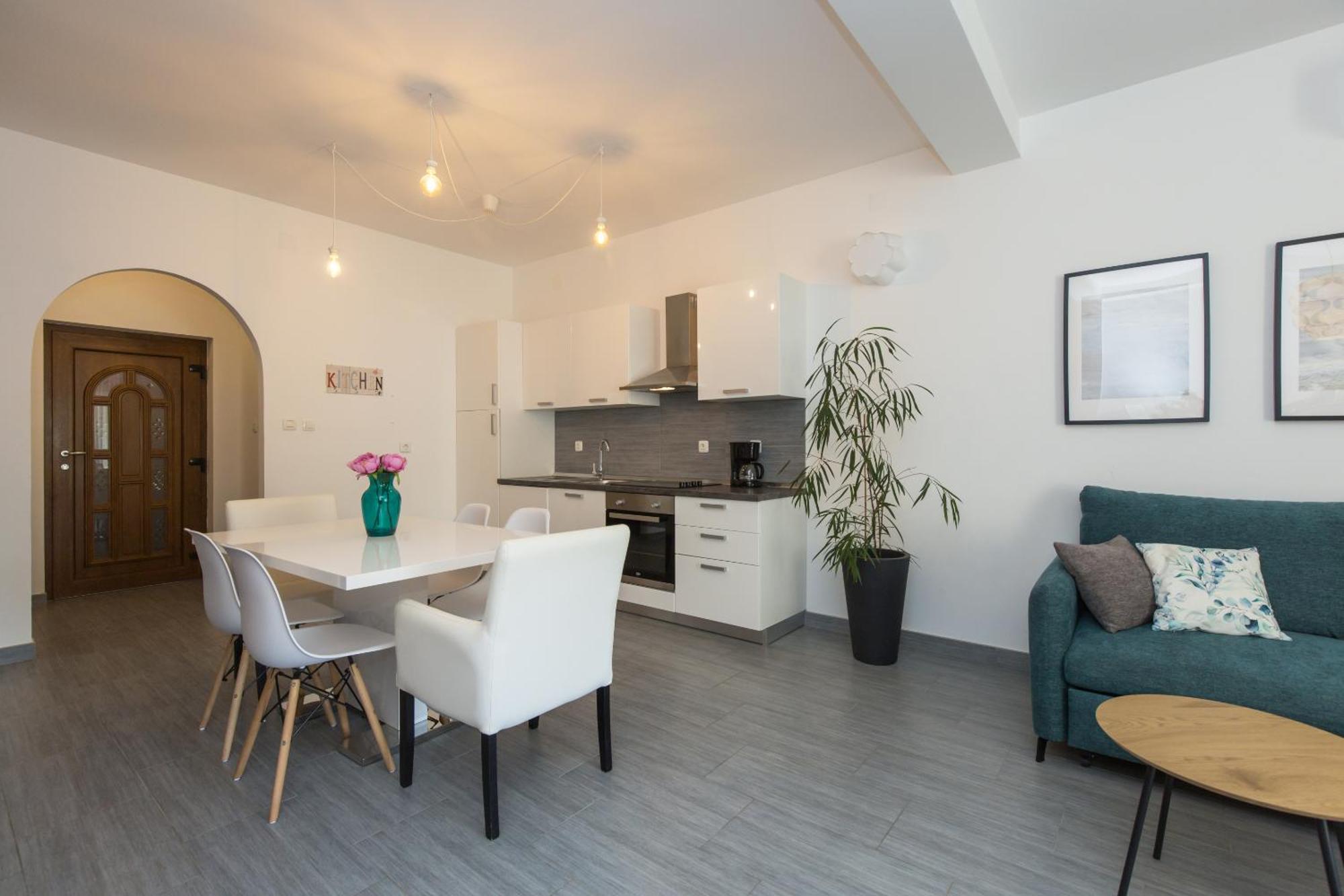 Istria Sea Side Apartment 210 & 209 Лабин Екстериор снимка