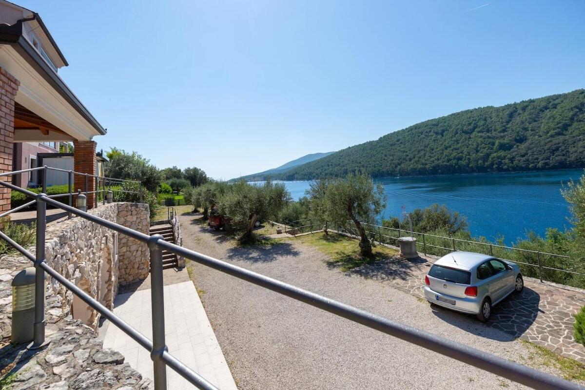 Istria Sea Side Apartment 210 & 209 Лабин Стая снимка
